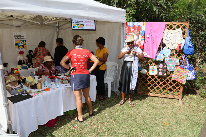 Un atelier d'initiation à la broderie