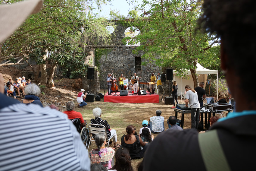 Animation musicale dans les jardins du musée