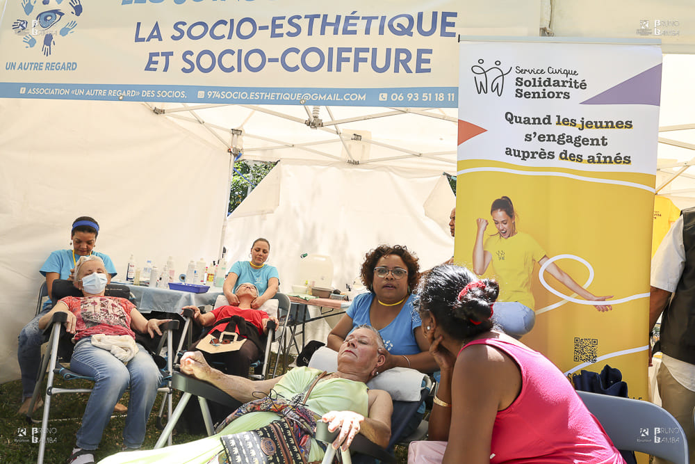 massage pendant le salon des seniors