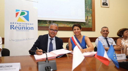 cyrille melchior et vanessa miranville signent le pacte de solidarité territoriale