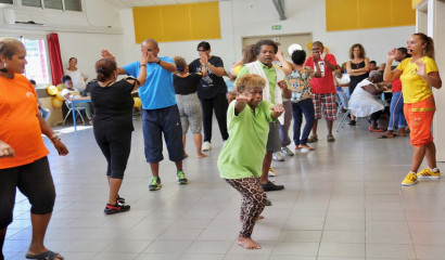 rencontre des différentes associations de personnes en situation de handicap, des professionnels du secteur social d'établissements spécialisés et de danseurs professionnels