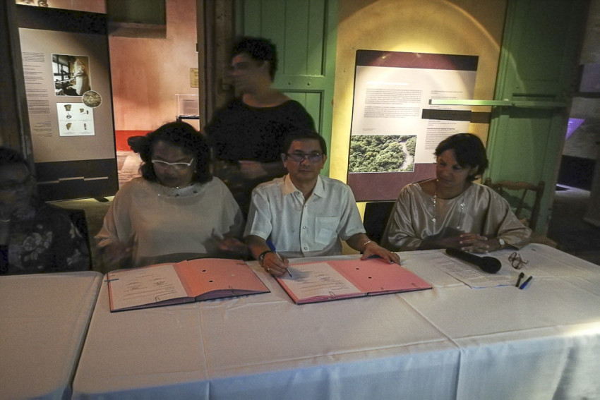 signature de d'une convention avec l’Association Cultures et Traditions Indo Réunionnaises