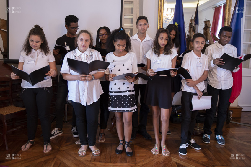 Scènette des collégiens de Quartier Français 