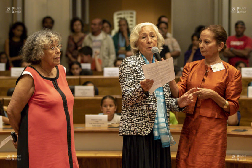 Marie Josée BARRE écrivaine, Céline BOYER présidente du CEDAACE et Marie Céline Payet membre du CEDAACE