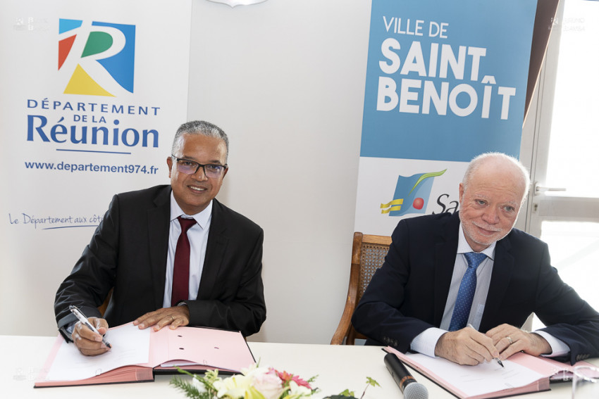 Cyrille Melchior et Jean-Claude FRUTEAU signent le Pacte de Solidarité Territoriale