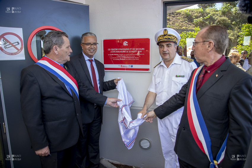 inauguration et dévoilement de la plaque