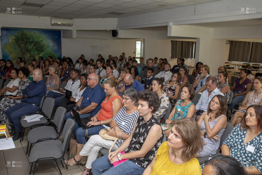 Le lancement du réseau REGAL, Réseau pour Éviter le Gaspillage Alimentaire à La Réunion, a réuni un nombreux public au village de Corail