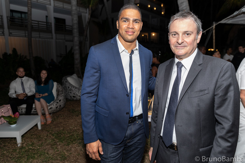 Le Préfet Jacques Billant en compagnie de l'un des ambassadeurs du concours, Daniel Narcisse