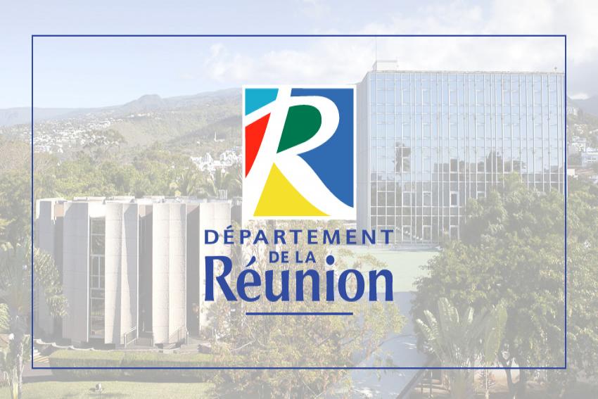 Logo du Département de La Réunion sur fond de photo du Palais de la Source