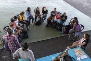 Les jeunes en atelier "écoute active" avec madame Noizet et madame Saminadin de l'association SOS Solitude