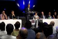 le discours du Président du Département, Cyrille Melchior et à la table les officiels : élus et directeurs de structures