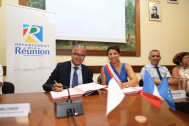 cyrille melchior et vanessa miranville signent le pacte de solidarité territoriale