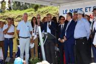 Cyrille Melchior Président du Département au micro, en présence d'élus, personnalités, invités