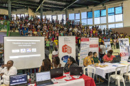 Le salon s'est tenu au gymnase Michel Debré de Saint André