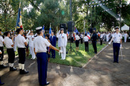 Le salut aux militaires