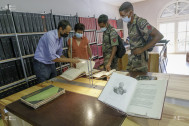 Visite de la Bibliothèque départementale par les jeunes militaires du RSMA